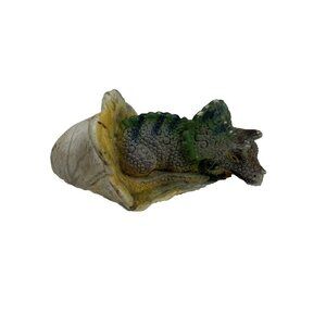 Vintage AAA Baby Triceratops Dinosaur Hatchling Figure Diorama 3 1/2" x 2" Green